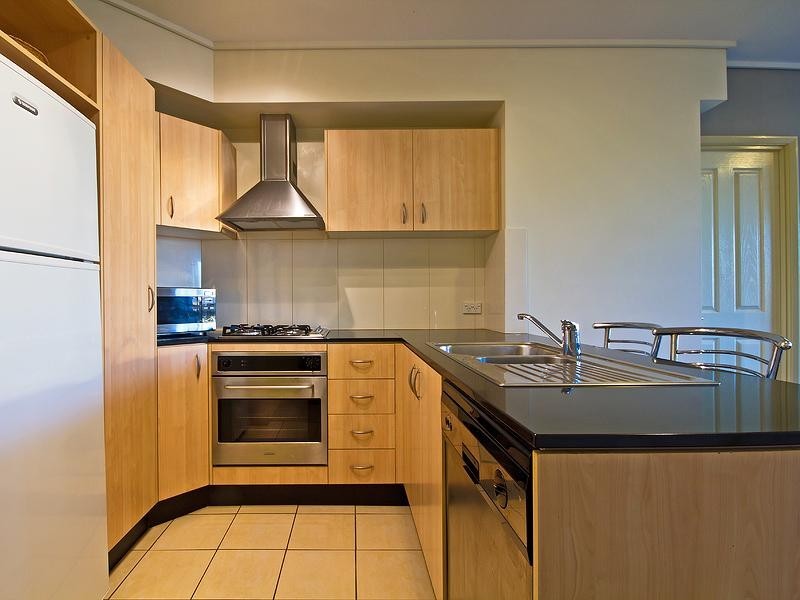 169/7 Land Street ‘REGATTA RIVERSIDE’, Toowong QLD 4066