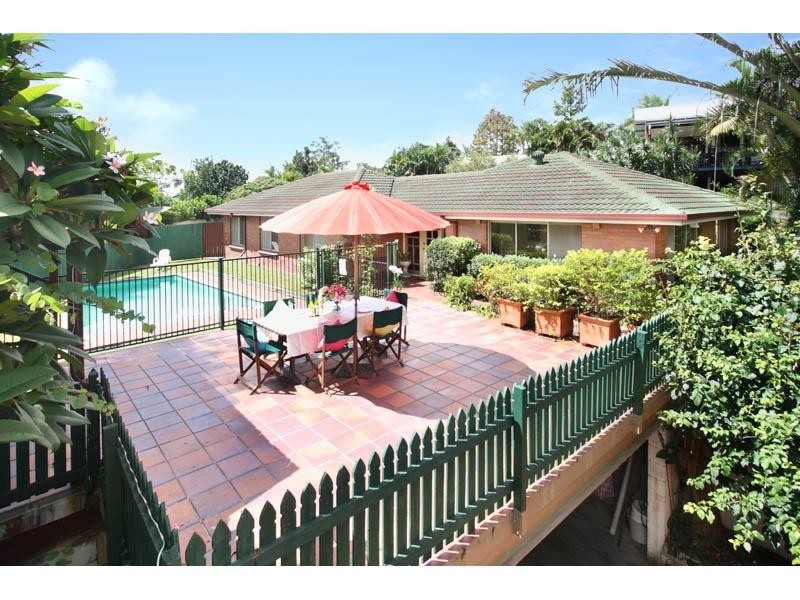 Chapel Hill QLD 4069