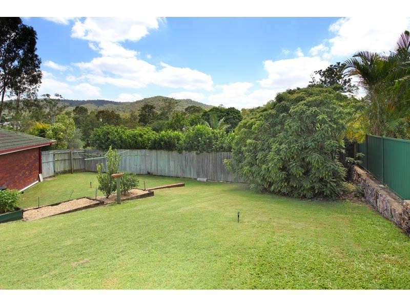 Chapel Hill QLD 4069