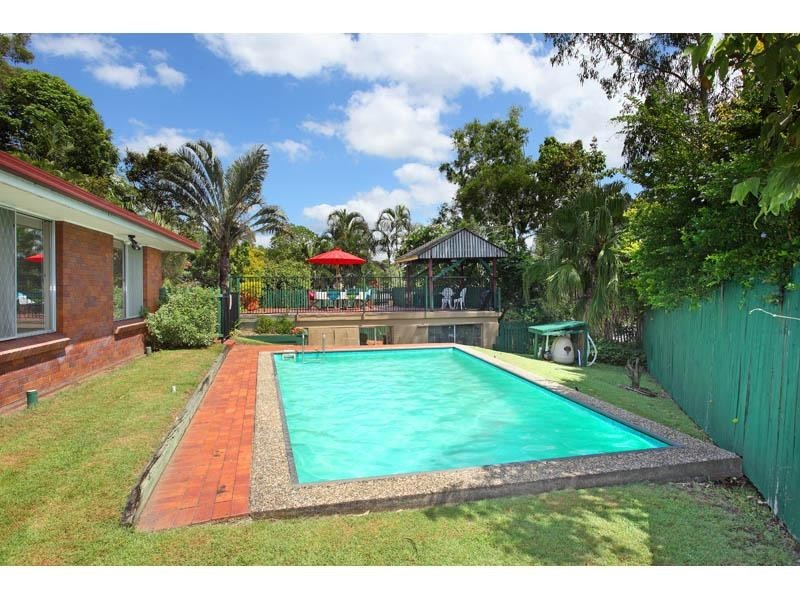 Chapel Hill QLD 4069