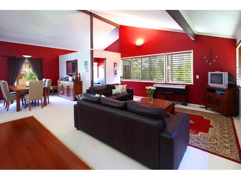 Kenmore Hills QLD 4069