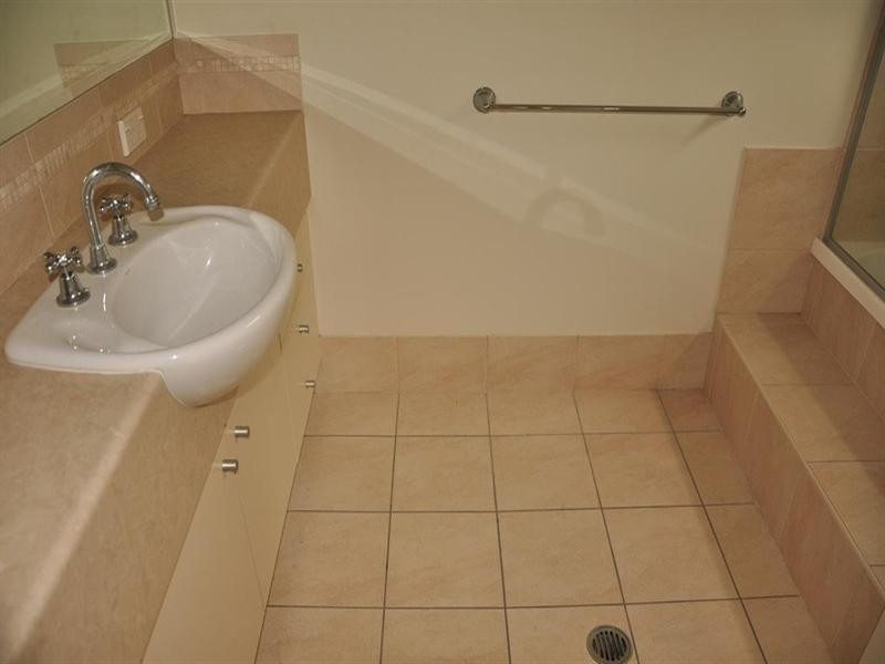 6/37 Indooroopilly Road, Taringa QLD 4068