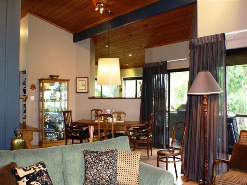 87 Bielby Road, Chapel Hill QLD 4069