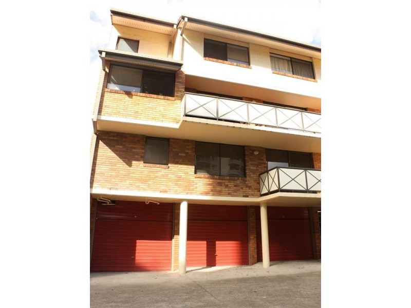 15/9 Land Street, Toowong QLD 4066