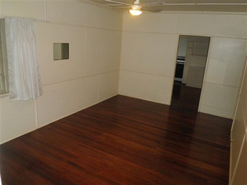 98 Ironside Road, St Lucia QLD 4067