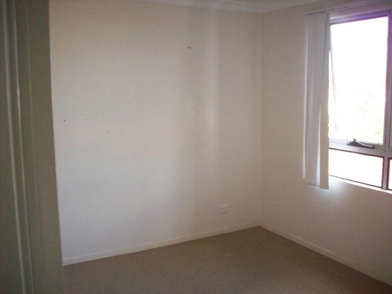 11/16 Grosvenor Road, Indooroopilly QLD 4068