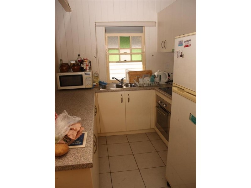 24 Benson Street, Toowong QLD 4066
