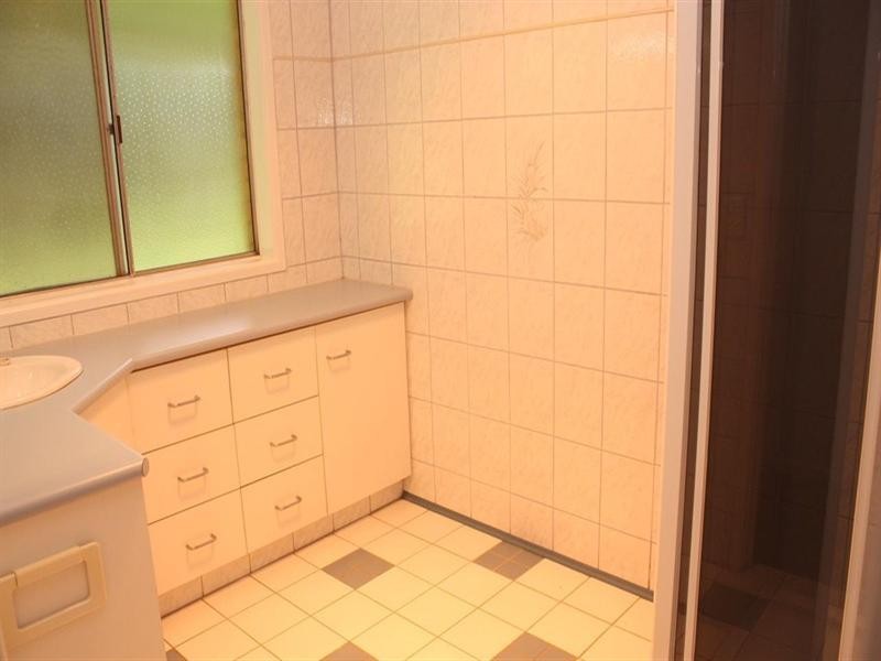 40 Freeman Road, Durack QLD 4077