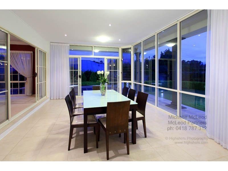 7 Brushbox Court, Chapel Hill QLD 4069