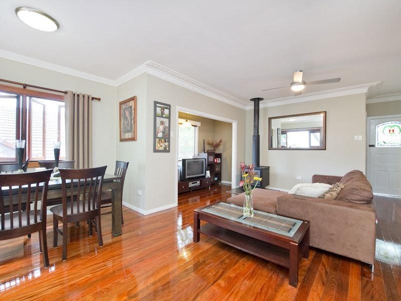 33 Equinox Street, Taringa QLD 4068