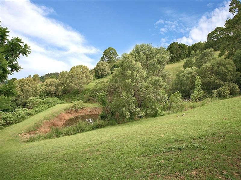 133a Camfin Road, Clear Mountain QLD 4500