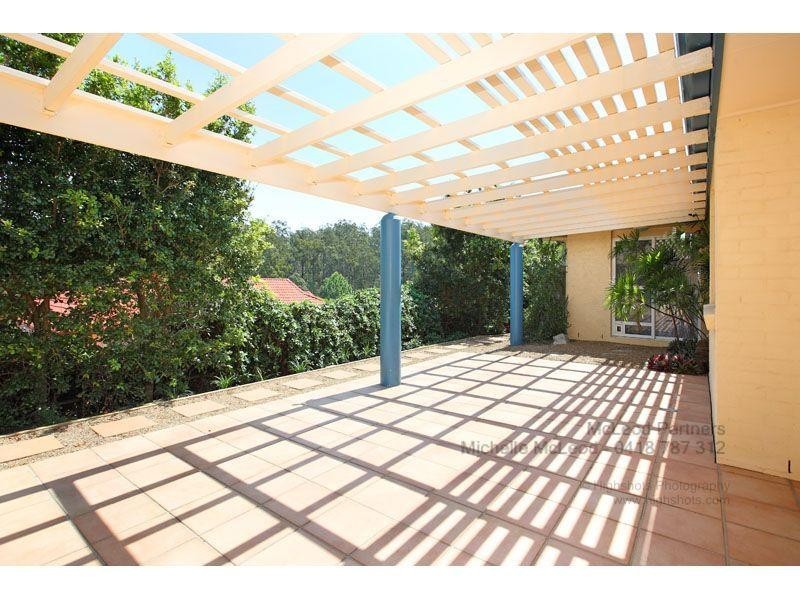 38 Mukurta Street, Chapel Hill QLD 4069