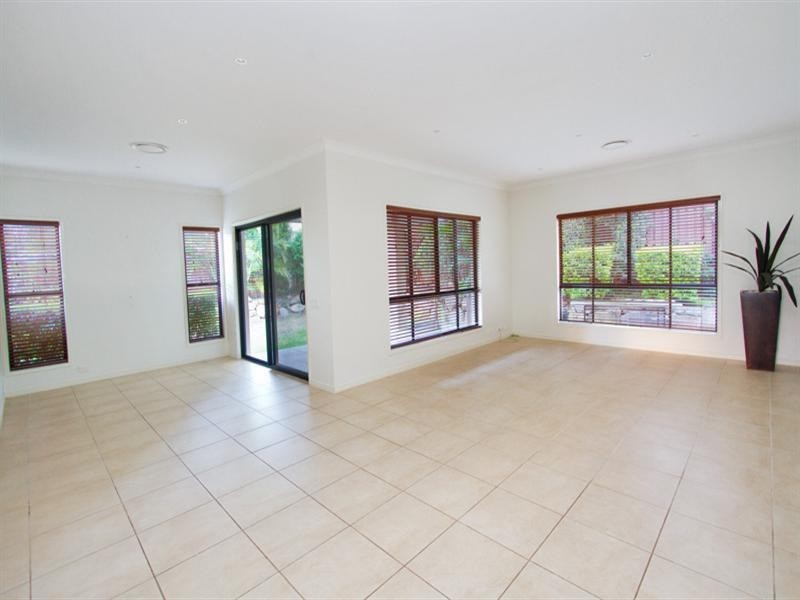 29 Zoe Place, Moggill QLD 4070