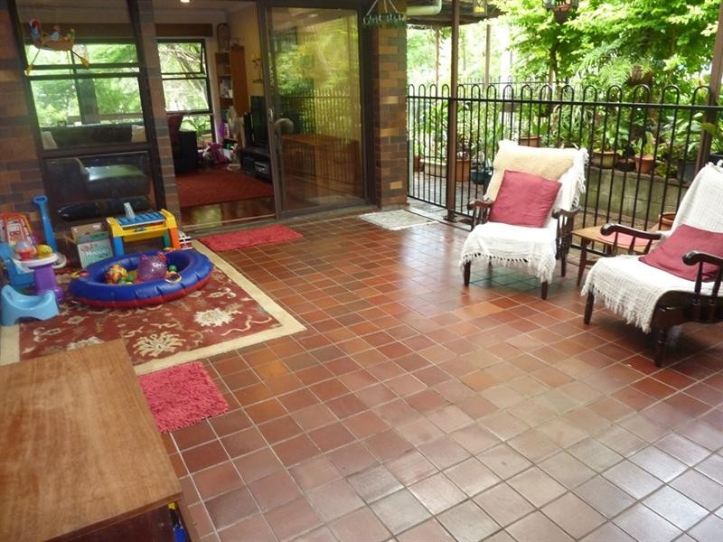 32 Halimah Street, Chapel Hill QLD 4069