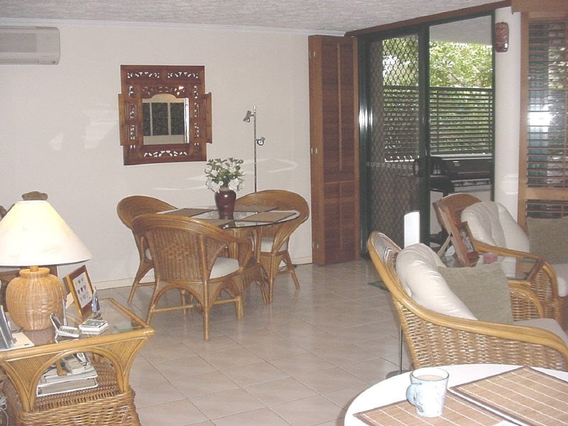 2/102 Indooroopilly Road, Taringa QLD 4068