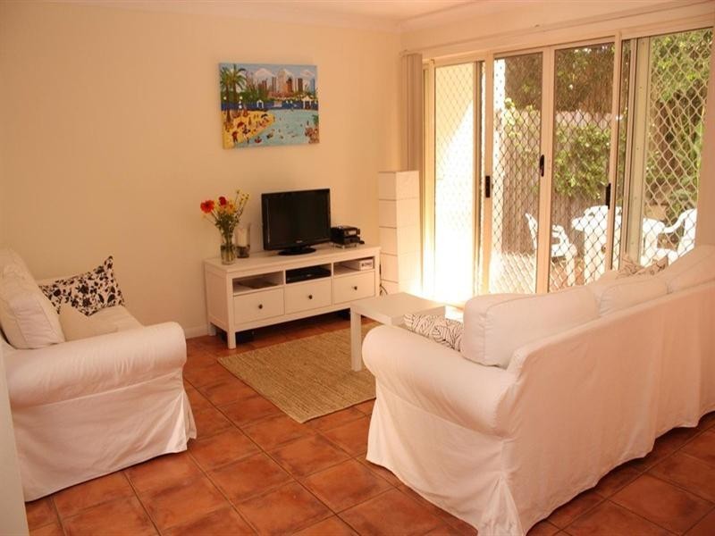 4/47 Warren Street, St Lucia QLD 4067