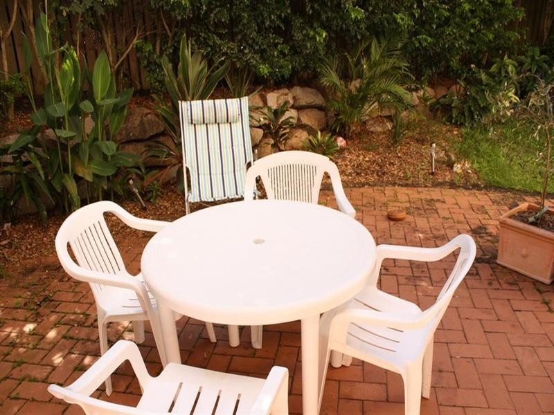 4/47 Warren Street, St Lucia QLD 4067