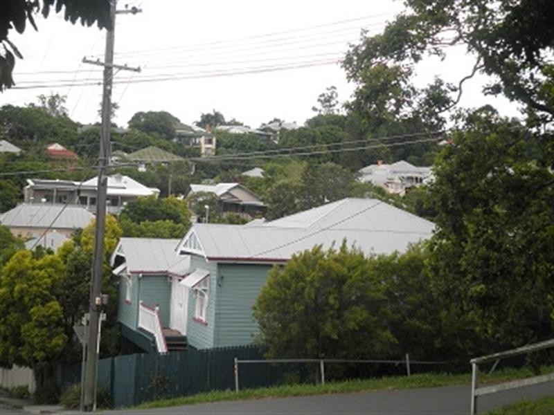 15 Jones Street, Auchenflower QLD 4066