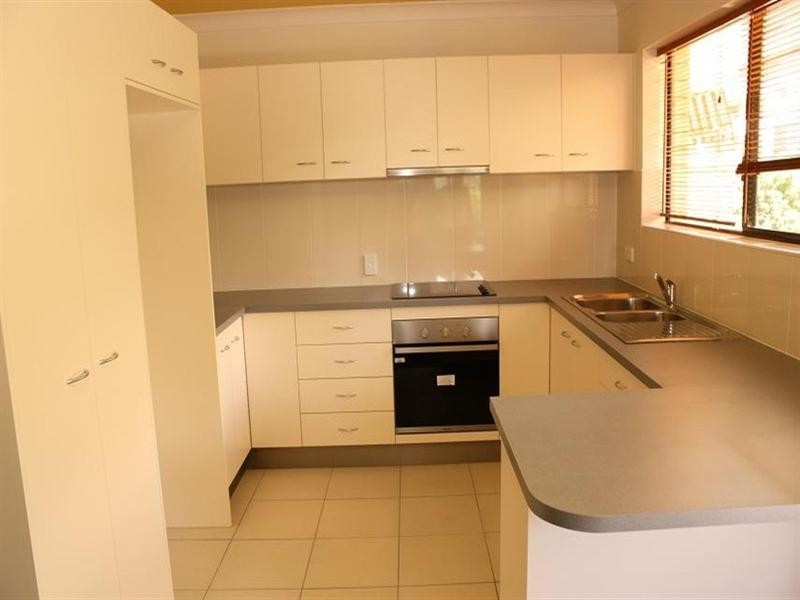 11/30 Armadale Street, St Lucia QLD 4067