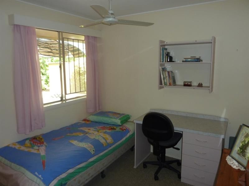 32 Struan Street, Chapel Hill QLD 4069