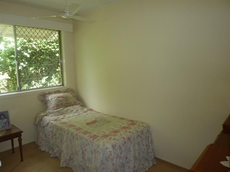 32 Struan Street, Chapel Hill QLD 4069