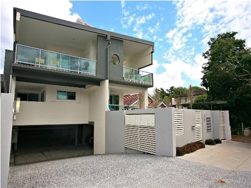 4/51 Lambert Road, Indooroopilly QLD 4068