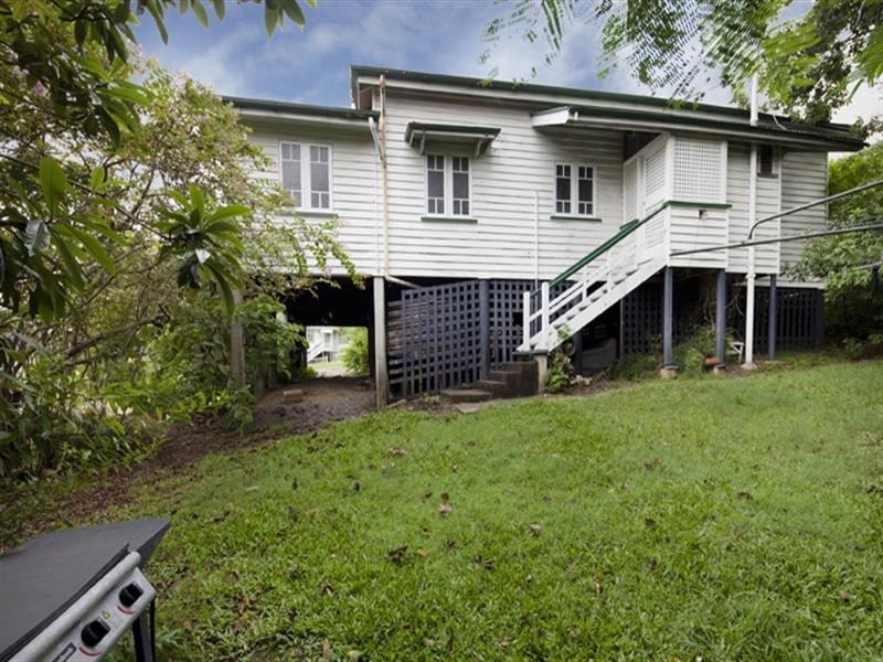 49 Disraeli Street, Indooroopilly QLD 4068