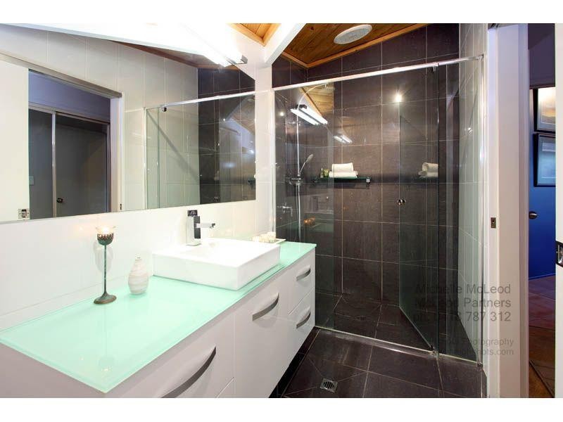 87 Bielby Road, Chapel Hill QLD 4069