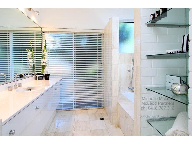 58 Marmindie Street, Chapel Hill QLD 4069