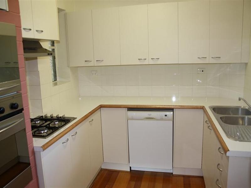 7/14 Bishop Street, St Lucia QLD 4067