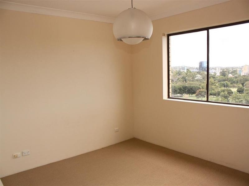 7/14 Bishop Street, St Lucia QLD 4067