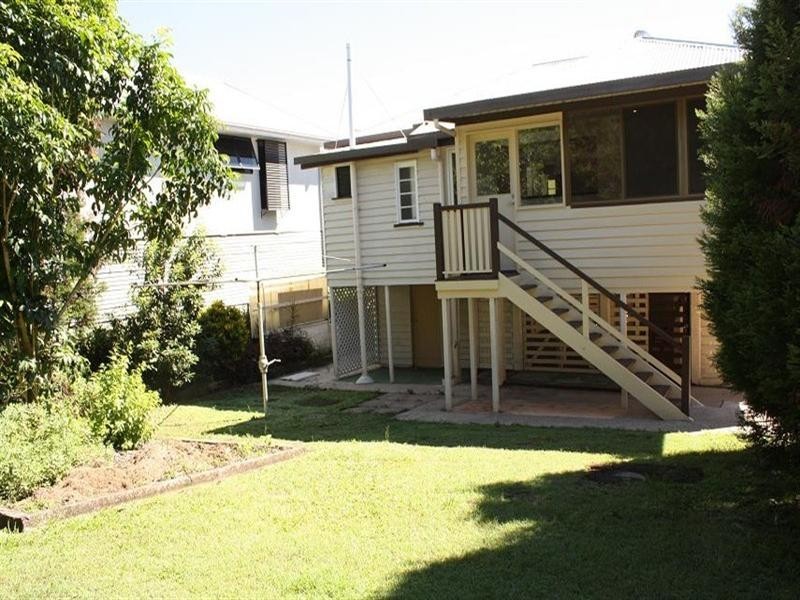 102 Goldsbrough Road, Taringa QLD 4068