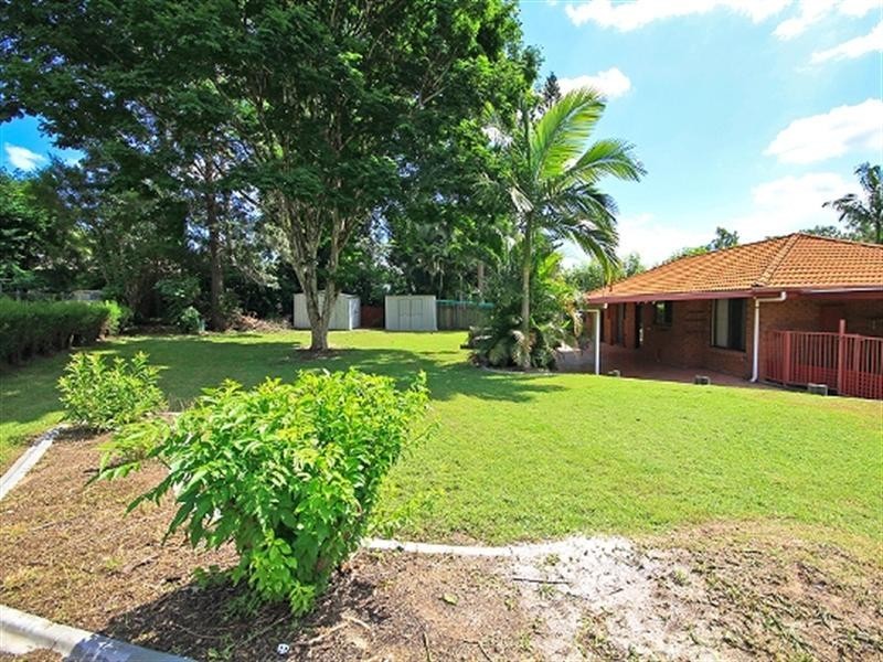 2 Duranta Street, Bellbowrie QLD 4070