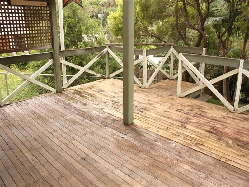 27 Ruskin Street, Taringa QLD 4068