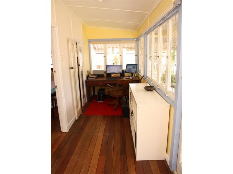 12 McNab Street, Rosalie QLD 4064