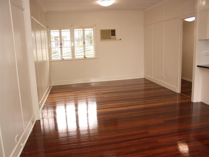 15 Graham Street, Indooroopilly QLD 4068