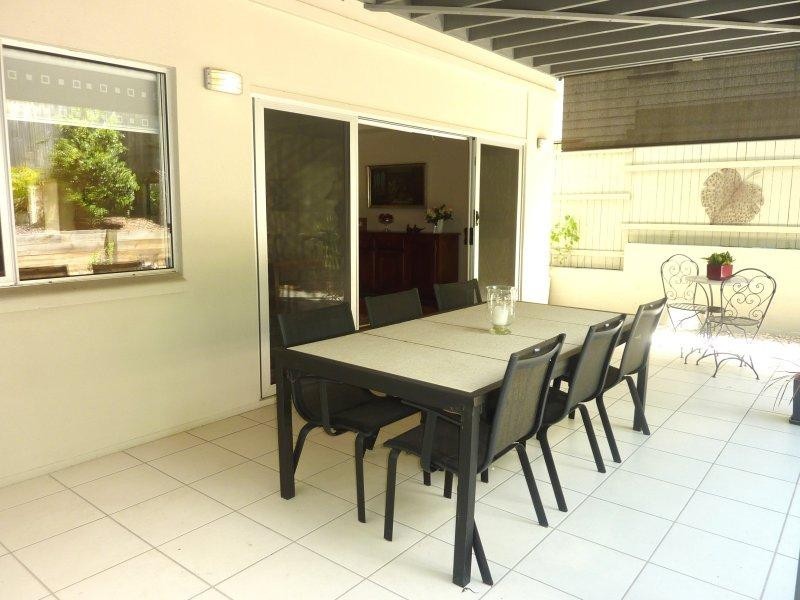 190 Indooroopilly Road, St Lucia QLD 4067