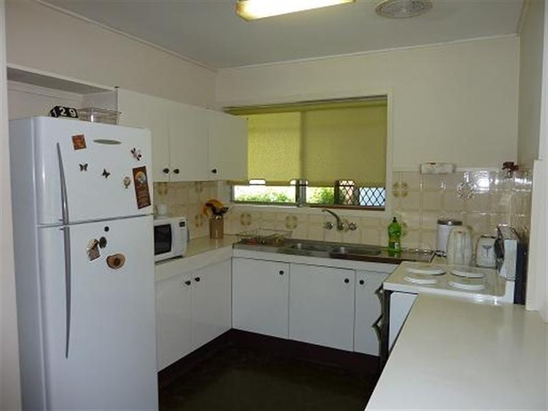 26 Gubberley Street, Kenmore QLD 4069