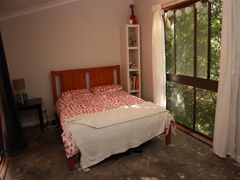 26 Gubberley Street, Kenmore QLD 4069