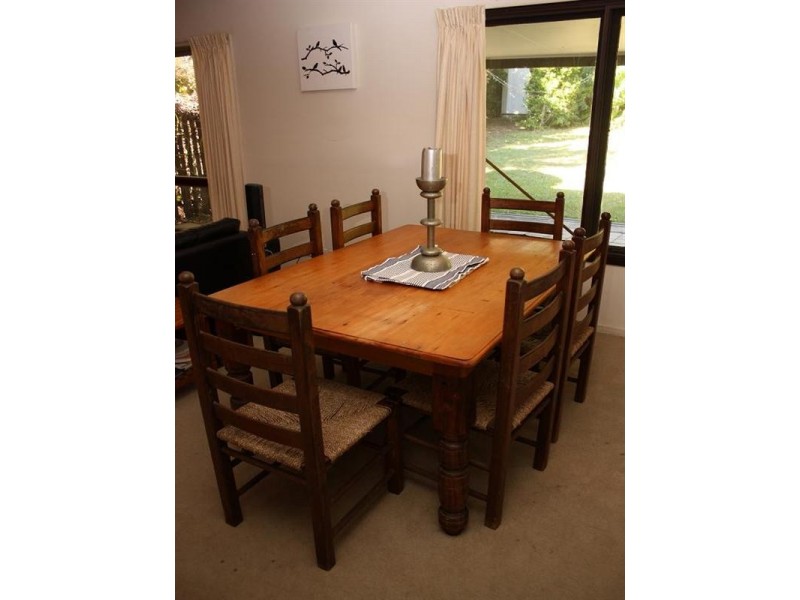 26 Gubberley Street, Kenmore QLD 4069