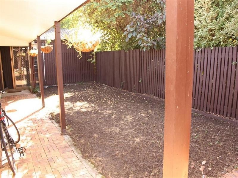 26 Gubberley Street, Kenmore QLD 4069