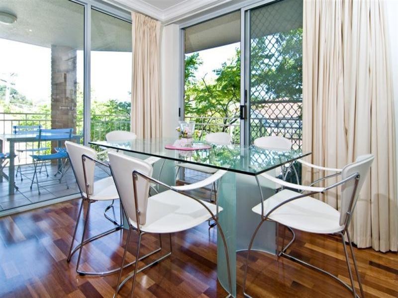 1/32 Park Avenue, Auchenflower QLD 4066