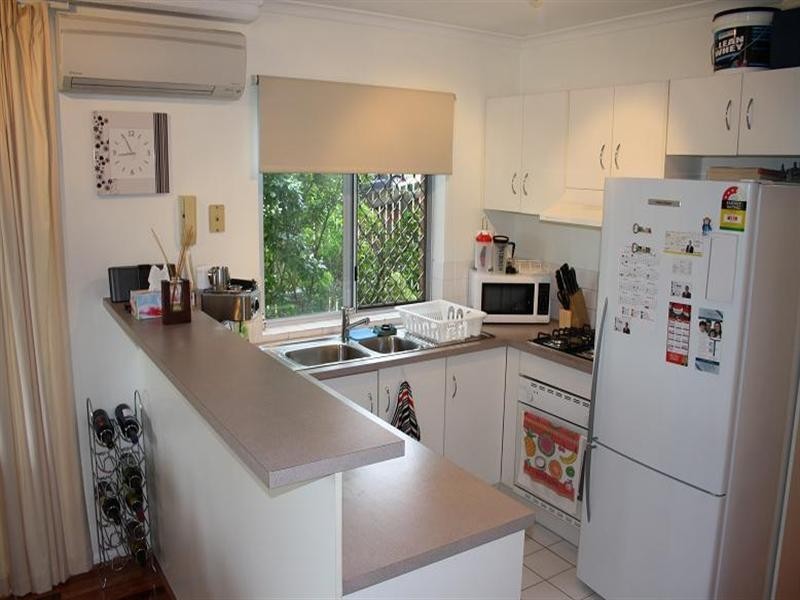 1/32 Park Avenue, Auchenflower QLD 4066