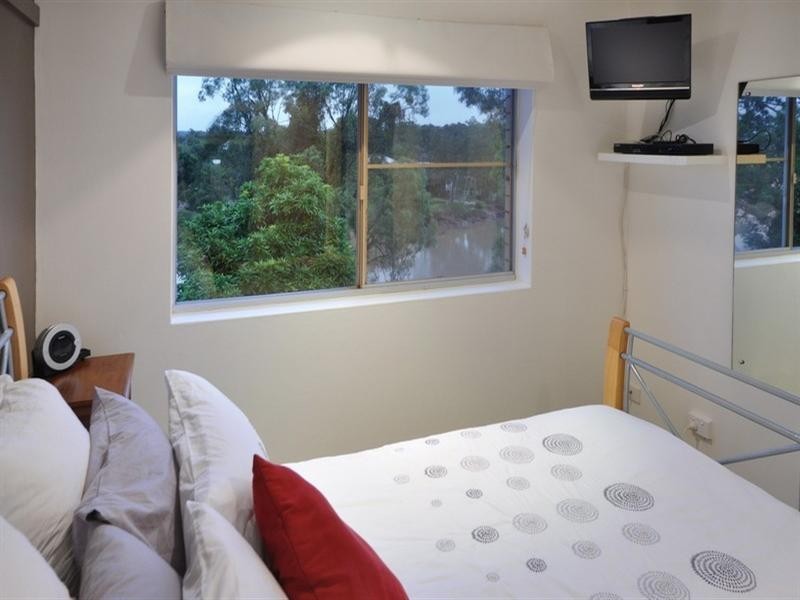 11/49 Riverview Terrace, Indooroopilly QLD 4068