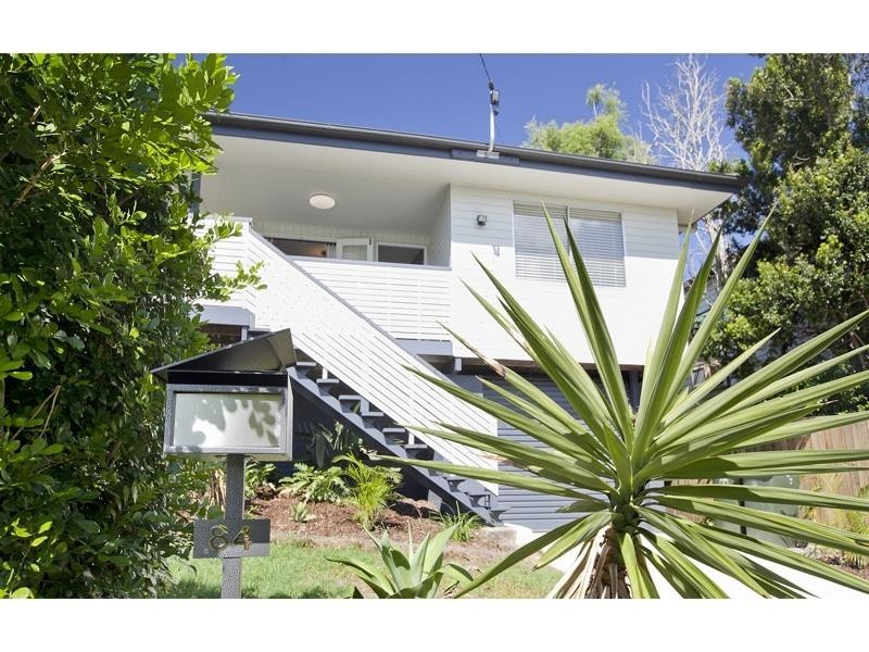 84 Waverley Road, Taringa QLD 4068