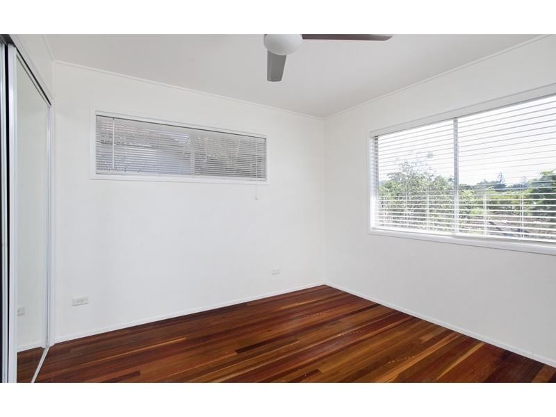 84 Waverley Road, Taringa QLD 4068