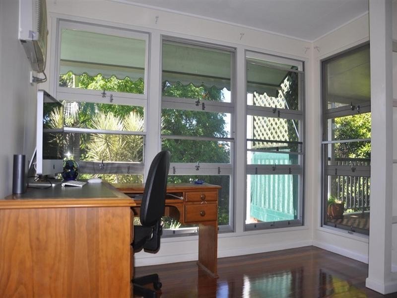 46 Clarence Road, Indooroopilly QLD 4068