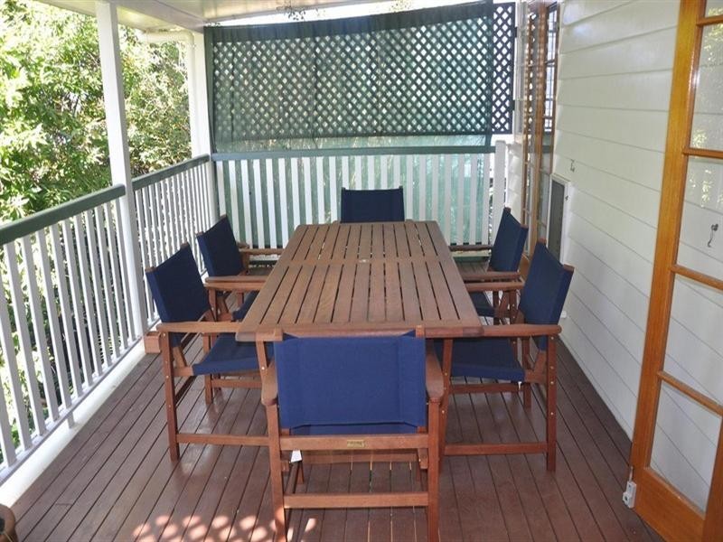 46 Clarence Road, Indooroopilly QLD 4068