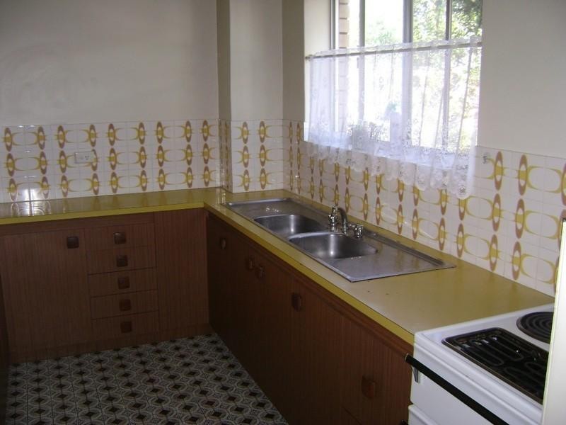 3/60 Warren Street, St Lucia QLD 4067