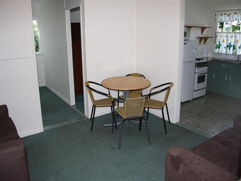 2/57 Dixon St, (Enter off Burt Street), Auchenflower QLD 4066